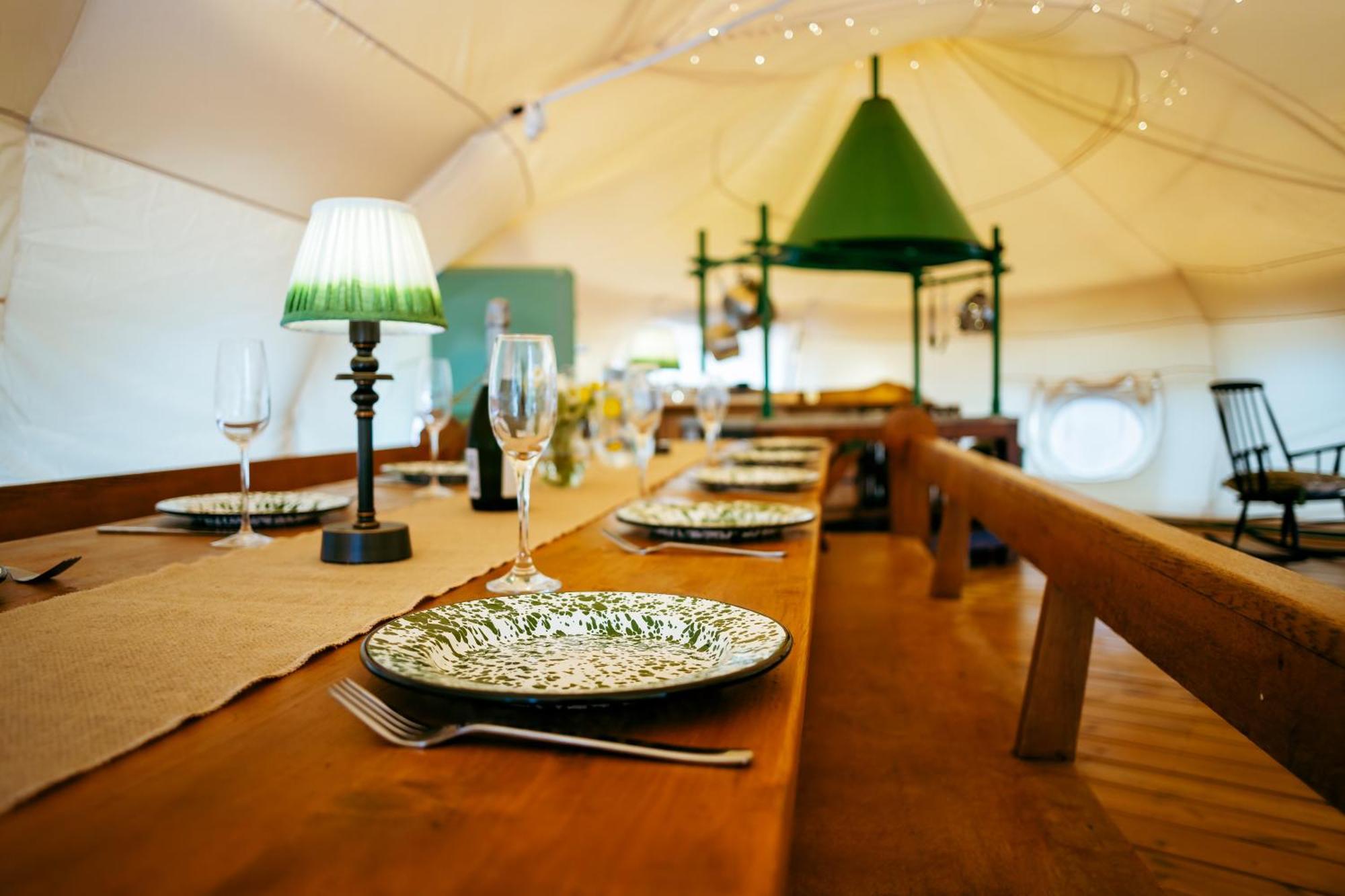Luxury Glamping Retreat In Battle Villa Ngoại thất bức ảnh
