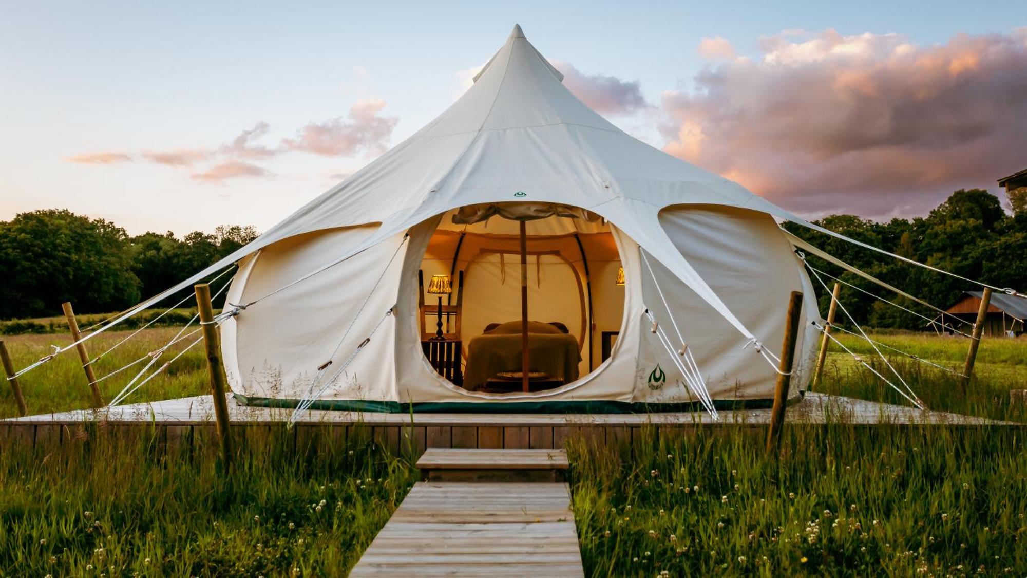 Luxury Glamping Retreat In Battle Villa Ngoại thất bức ảnh