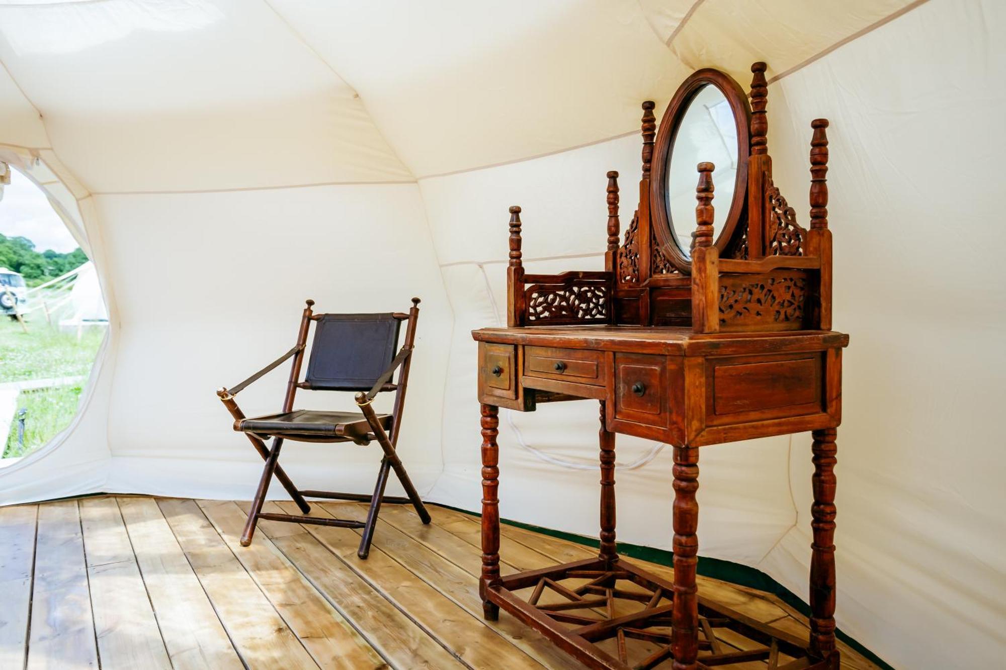 Luxury Glamping Retreat In Battle Villa Ngoại thất bức ảnh