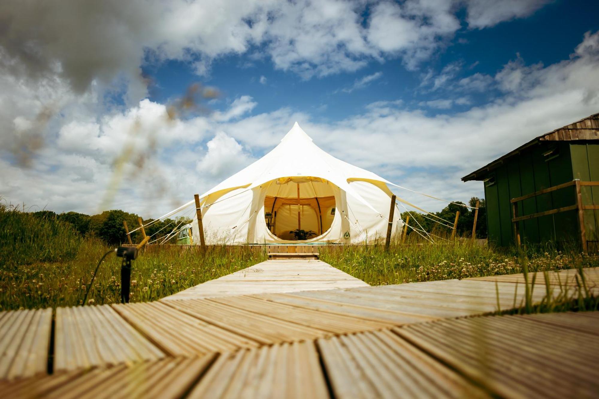Luxury Glamping Retreat In Battle Villa Ngoại thất bức ảnh