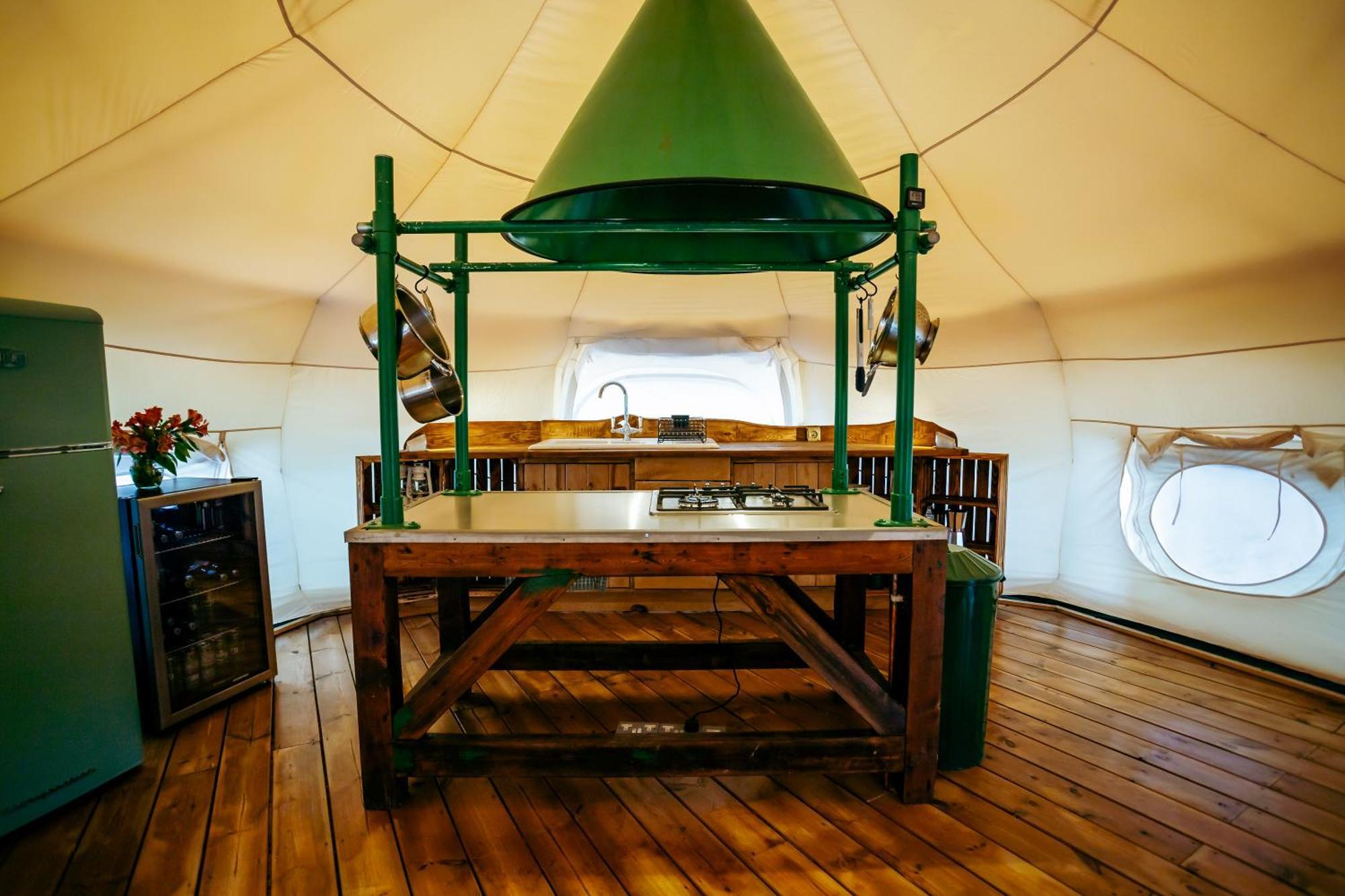 Luxury Glamping Retreat In Battle Villa Ngoại thất bức ảnh