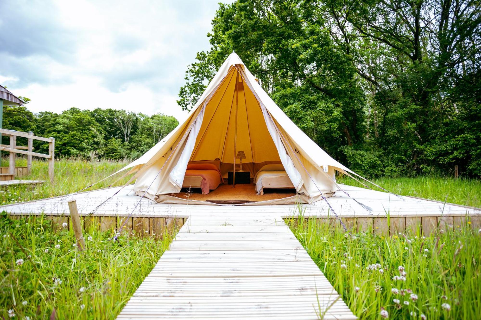 Luxury Glamping Retreat In Battle Villa Ngoại thất bức ảnh
